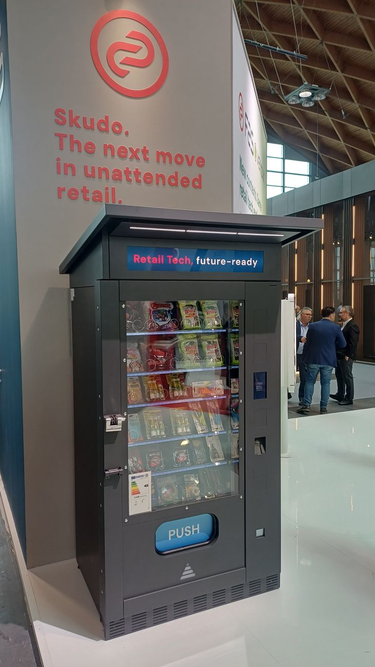 Distributeur automatique Skudo présenté à Venditalia 2026 sous le slogan « The next move in unattended retail »